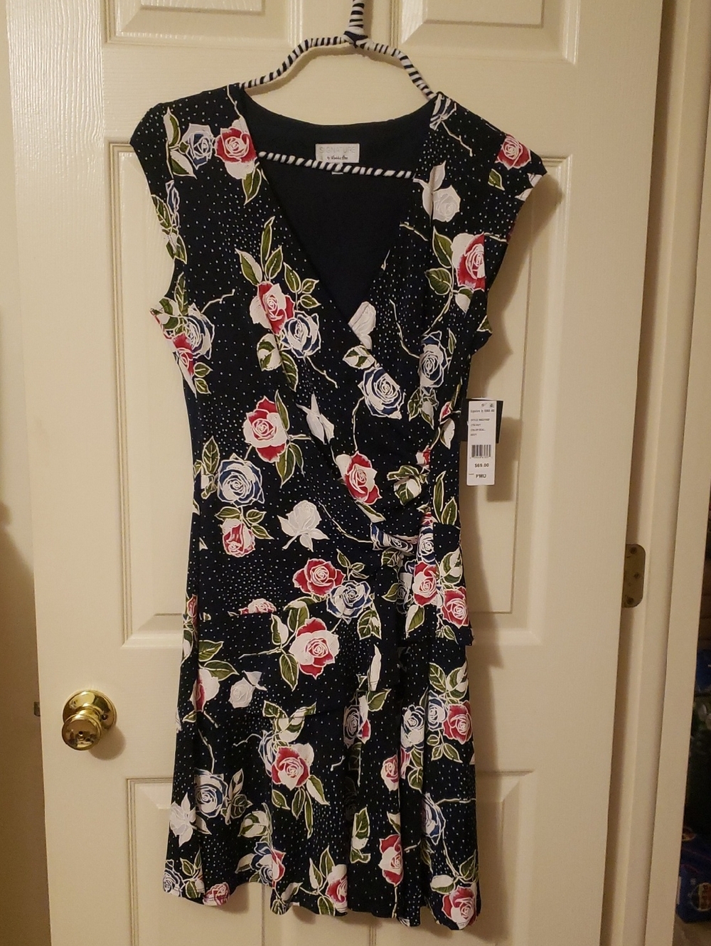 Signature By Robbie Bee Floral Dress.